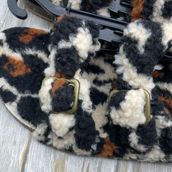 Fuzzy Leopard 2 Band Luxe Step In Comfy Indoor Outdoor Sandals Slippers Shoes 10 - Picture 3 of 9